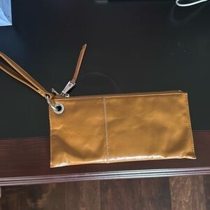 HOBO Vida Wristlet NWT